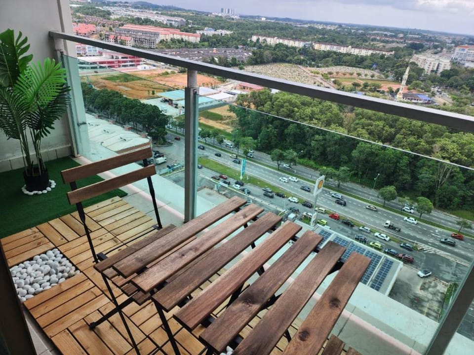 19-JY MODERN HOME FOR 3PAX WIFI PALAZIO M.AUSTIN Apartment in Johor Bahru