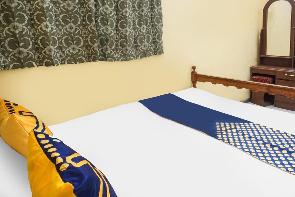 OYO Life 92087 Griya Nurainy Hotel in East Java