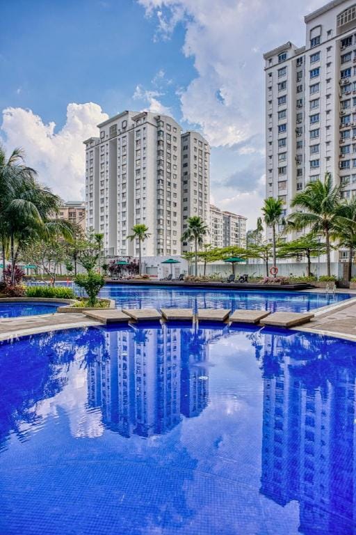 Permata @MyRehat 2 Rooms Tropics, 3 Damansara Mall Vacation rental in Petaling Jaya