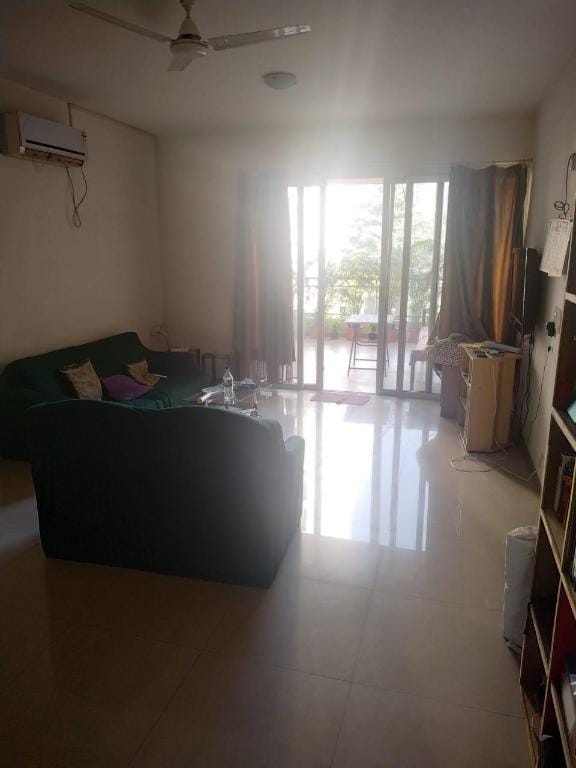 FULLY FURNISHED 3 BHK IN KOREGAON PARK PUNE  Apartment in Pune