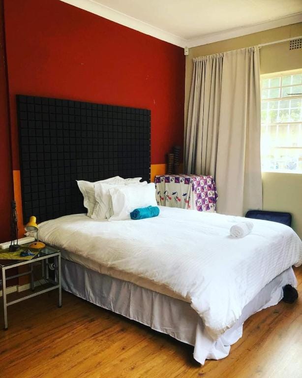 Luxurious JT Comms African Guest Residence  Vacation rental in Sandton
