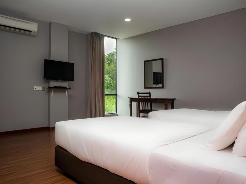Hotel O Marina World Hotel in Kuching