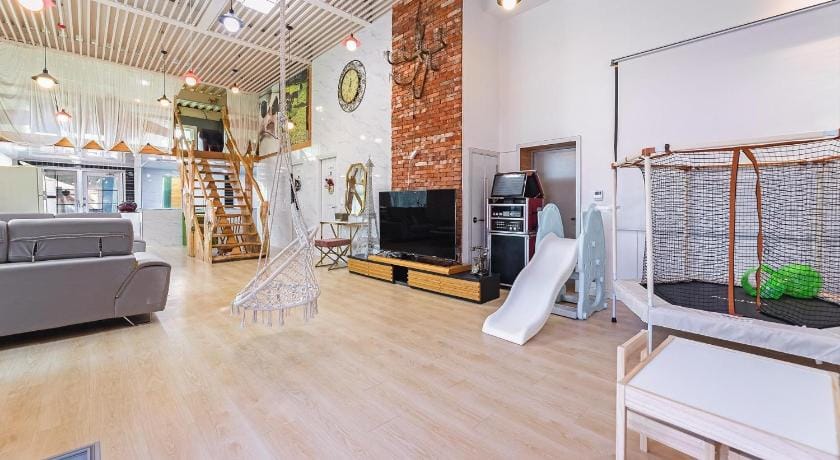 Gapyeong Ddel Poolvilla Bed and Breakfast in Gyeonggi-do
