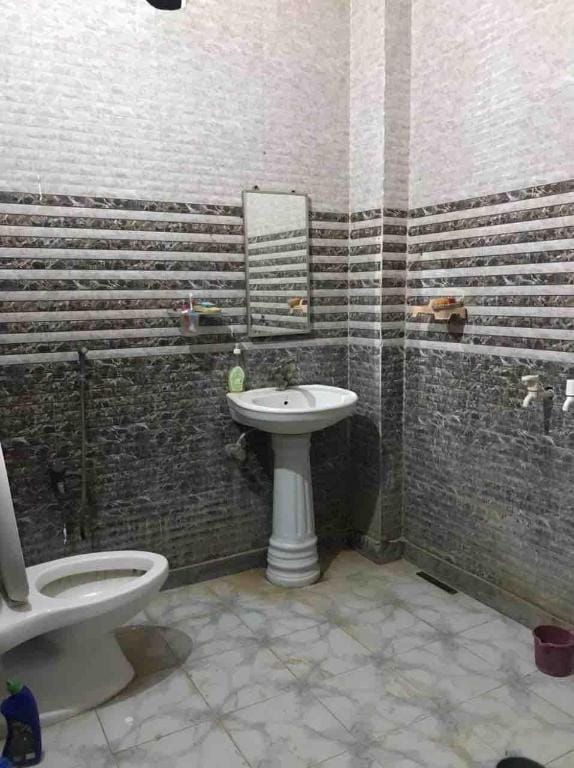 Pleasant Two bedroom condo with free parking Vacation rental in Noida
