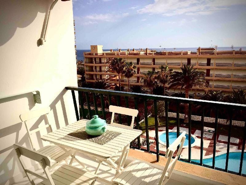 Delicious Los Cristianos,2bdr 2bathr Beachclose Apartment in Los Cristianos
