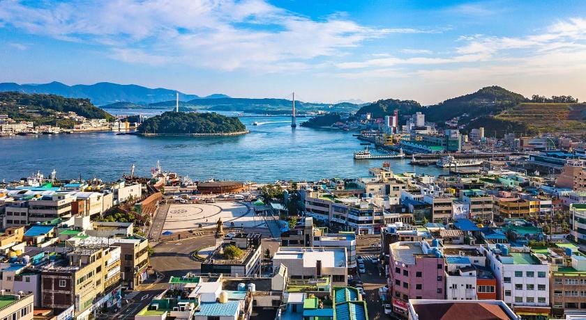 Yeosu Jinnam Mansion Pension Bed and Breakfast in South Korea