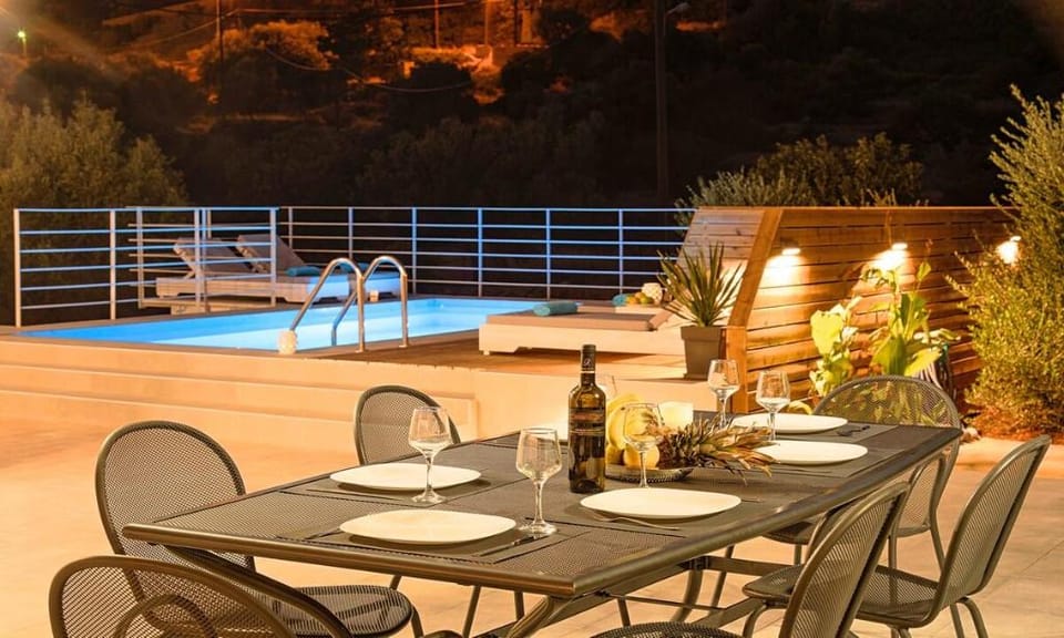 Etoile Villa Heated Pool Villa in Lasithi