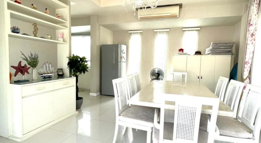 Rim Chaam By RoomQuest  Apartment in Thailand
