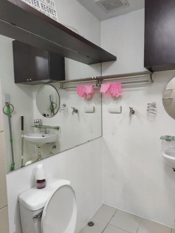 Luxurious?55"TvNeflix@Mplace+UnliWifi+Pul Extr₱ay Apartment in Quezon City