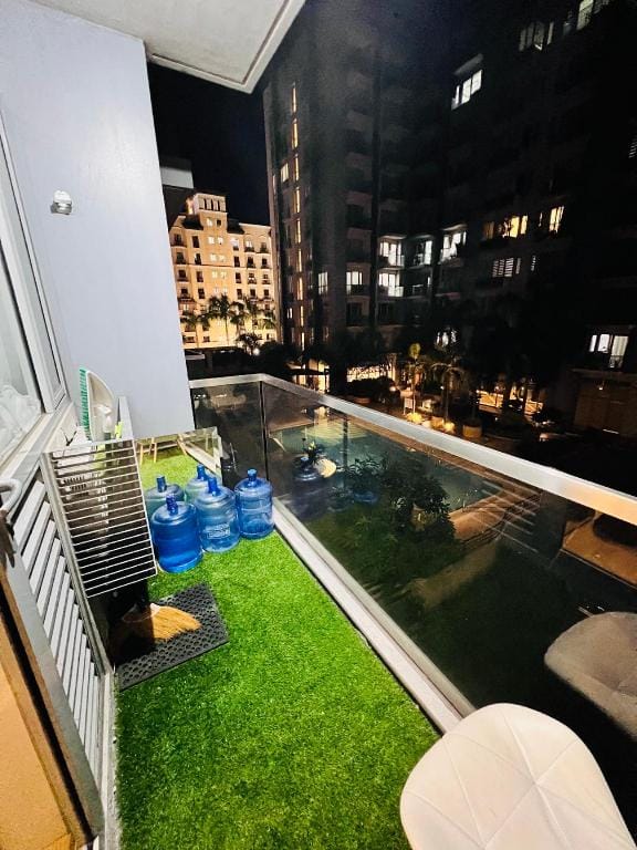 Staycalm sa One Palmtree Villas NAIA Terminal 3 Apartment in Pasay