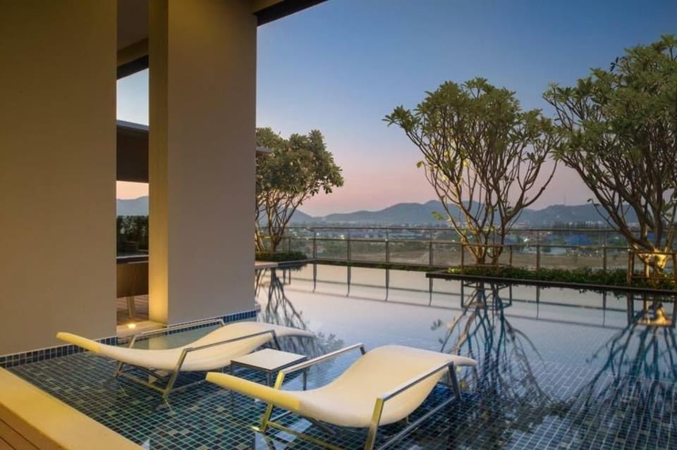 Seaview condo hunhin 18/11 Apartment in Hua Hin District
