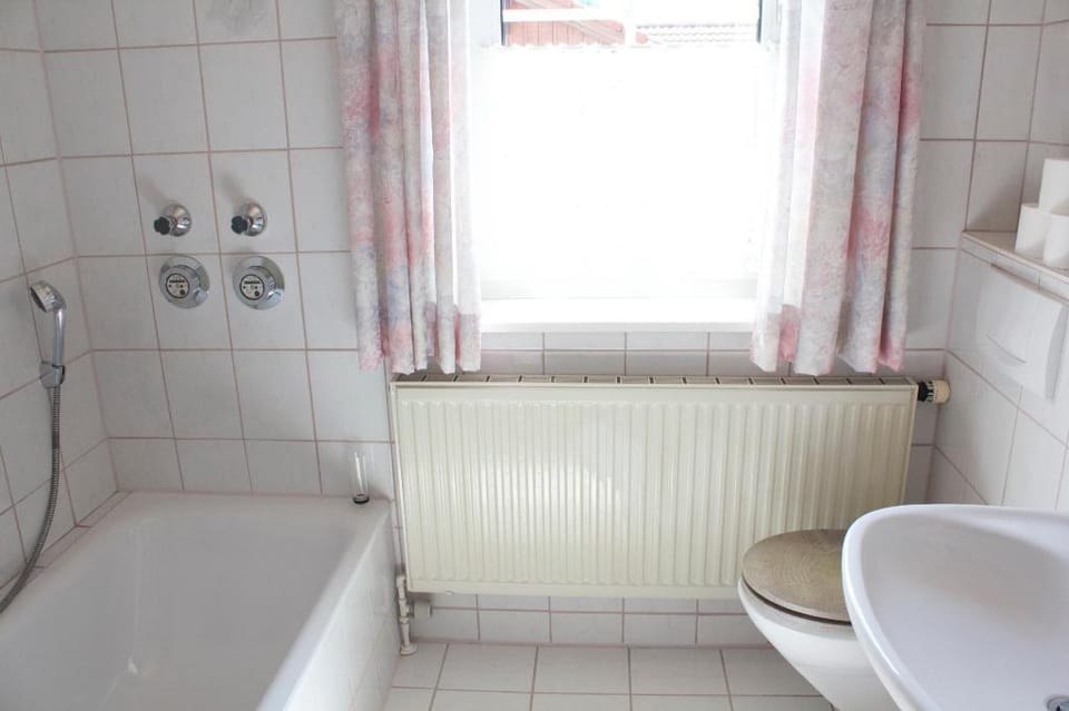 Kuschelige Ferienwohnung mit Balkon Apartment in Tyrol