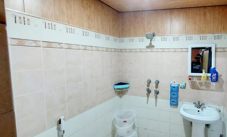 Beautiful 2 Room set with 2 bathrooms and kitchen Apartment in Dehradun