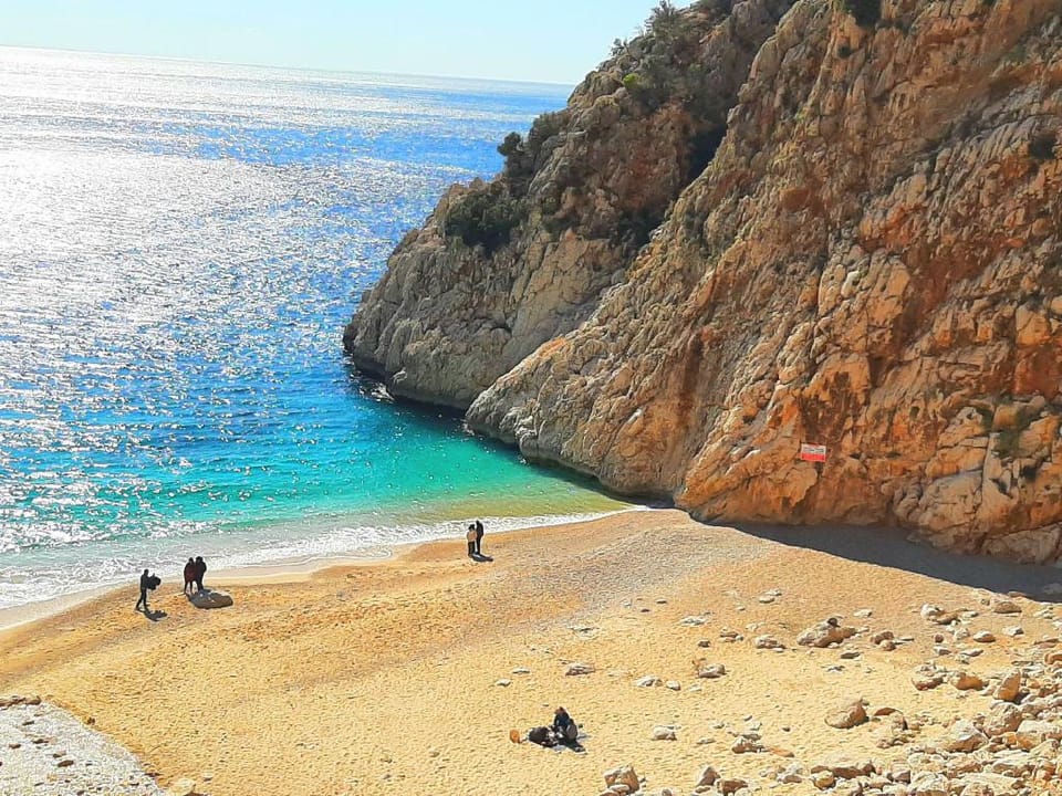 MUHTEŞEM HAVUZ DENİZ DOĞA MANZARALI LÜKS DAİRE Apartment in Kas