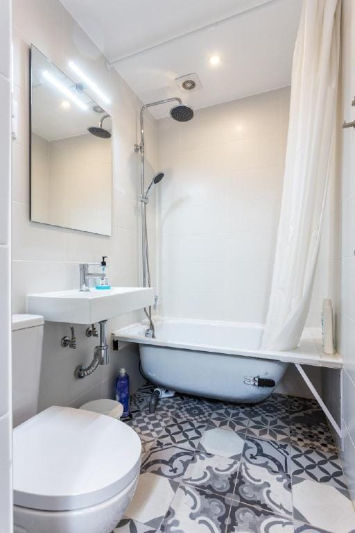 Fisherman's house exclusive rooftop in Old Town Vacation rental in Albufeira