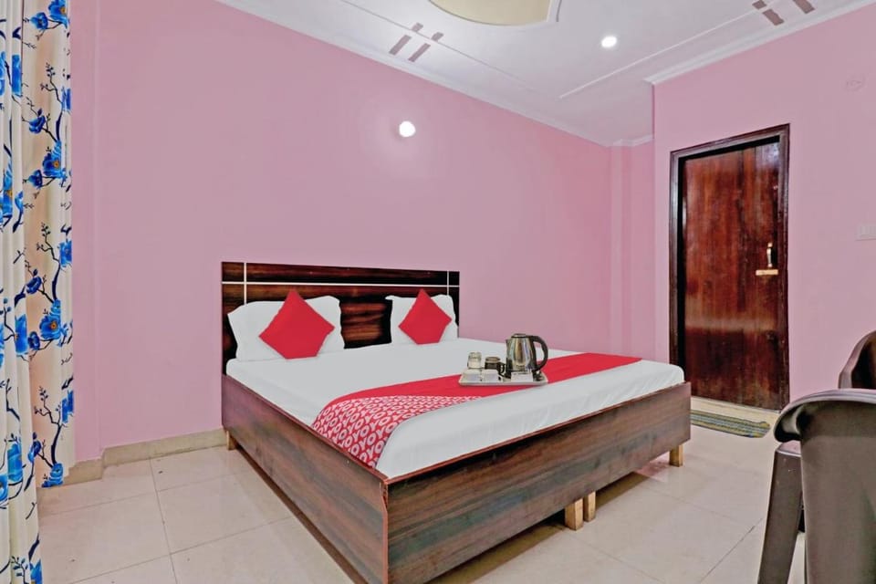 Hotel O Bhagyashree hotel crown view Hotel in Noida