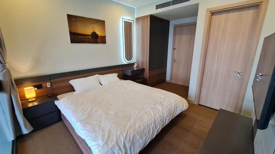 Duplex view biển Apartment in Laos