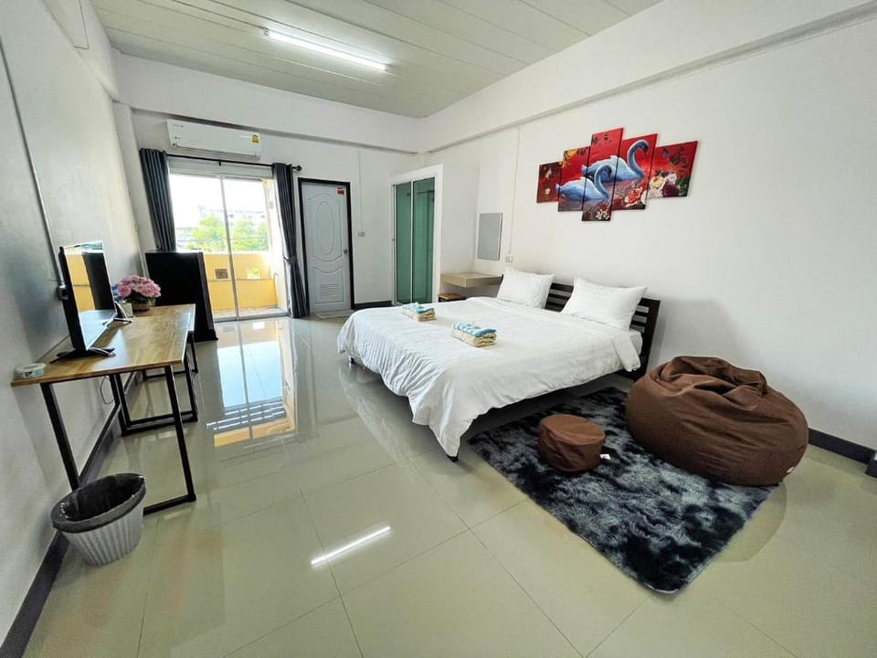 My Home, Phutthamonthon Sai 4, Newly Opened Room, Spacious Room Apartment in Bangkok