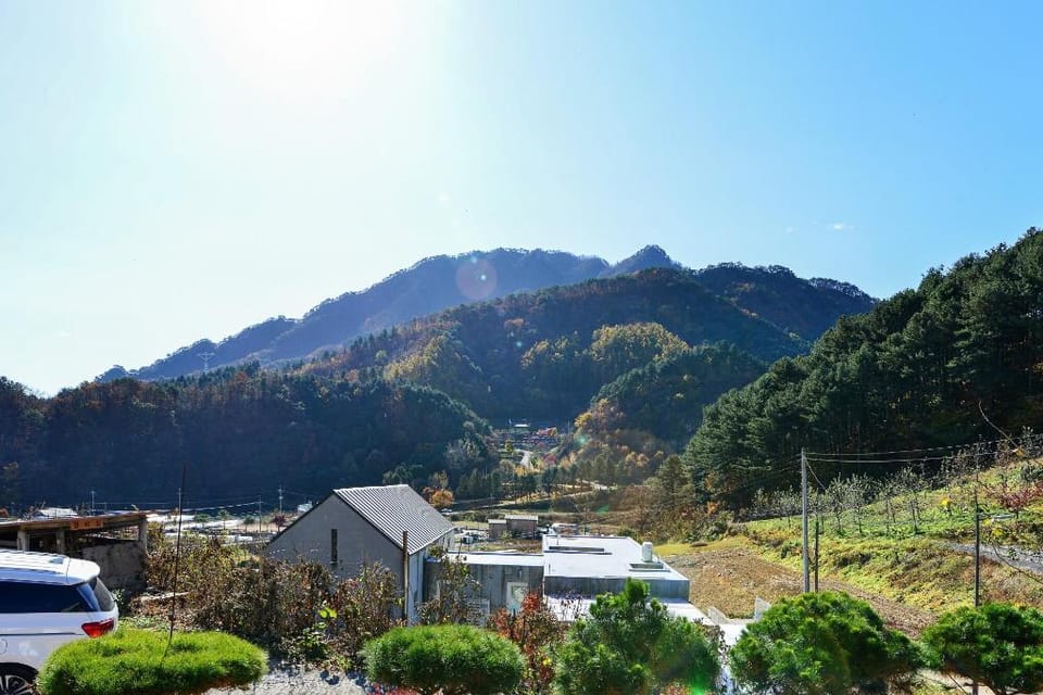 Samaksan Pension Bed and Breakfast in Gyeonggi-do