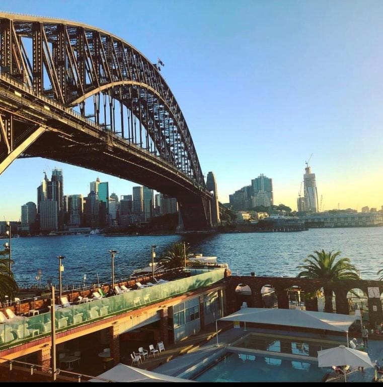 Luxurious 2 bed apartments Lavender Bay view Apartment in Sydney