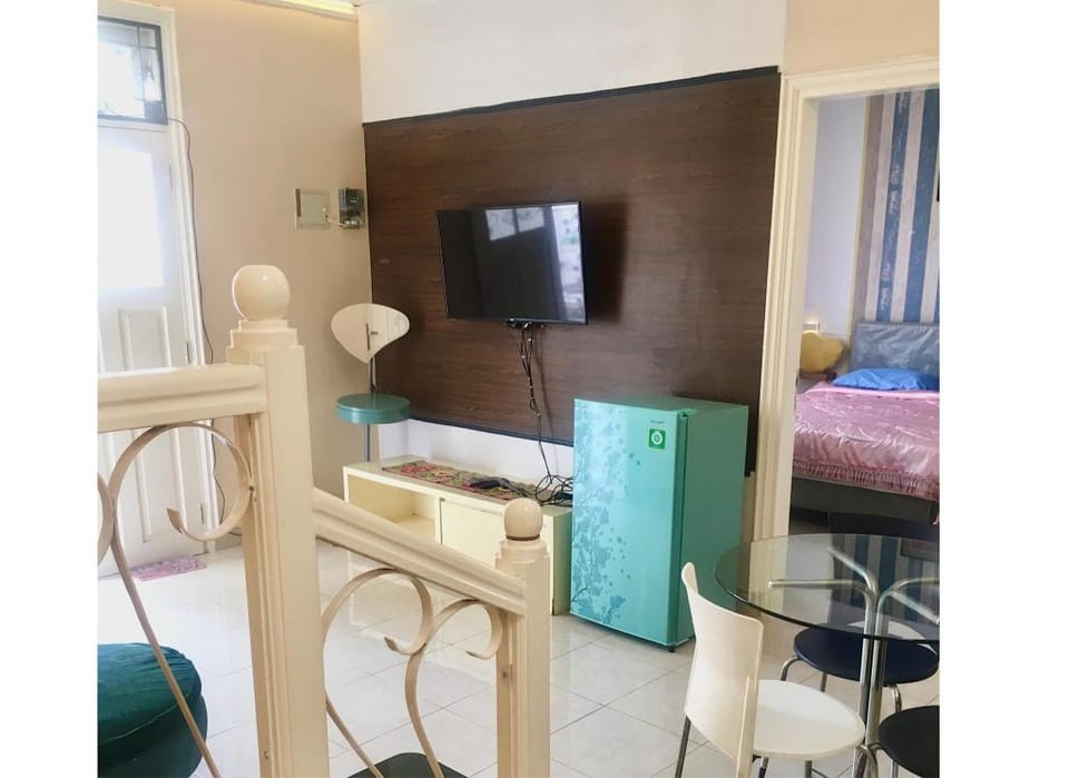 Villa rubby kotabunga puncak 2 kamar udara dingin Villa in West Java