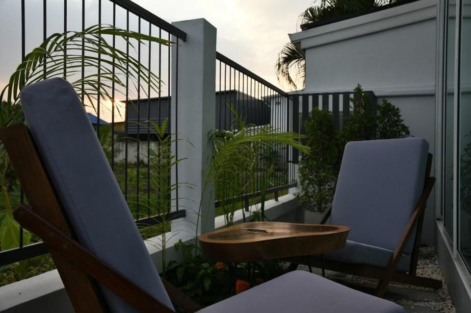 Specious 2 Bed Green Lung Pool Villa Villa in Bangkok