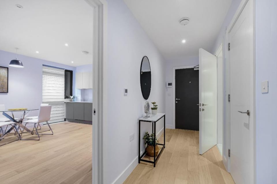 Belmore 2 Bedroom Luxury Apts. in Stanmore - 06 Apartment in Harrow