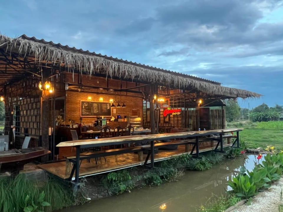 Khampunna Apartment in Thailand