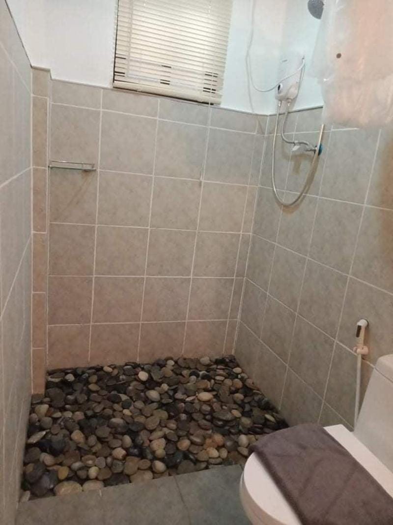 Hutch Lodging House Vacation rental in Puerto Princesa
