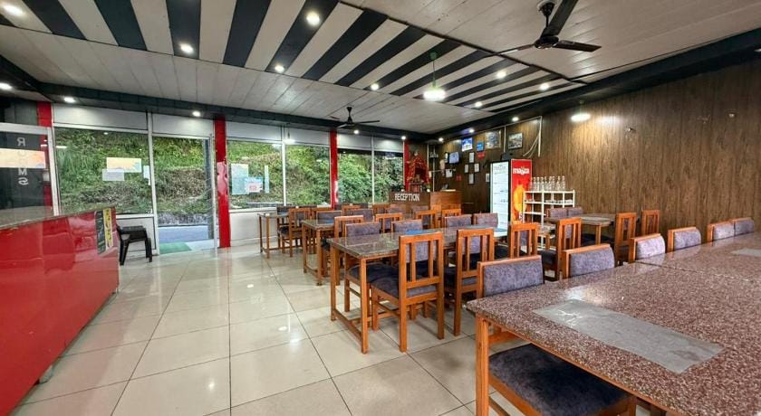 Hotel Sunrise Inn /& Restaurant Kanatal Hotel in Uttarakhand