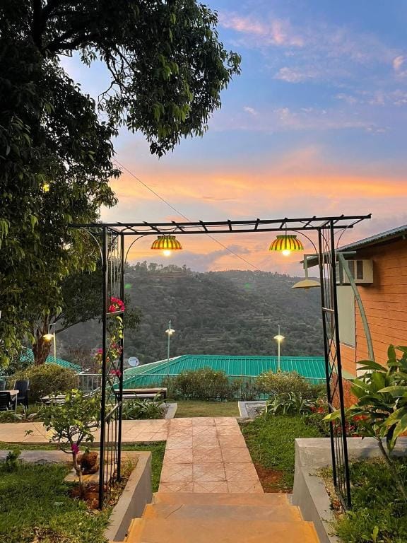 Gurusparsh Resort Hotel in Maharashtra