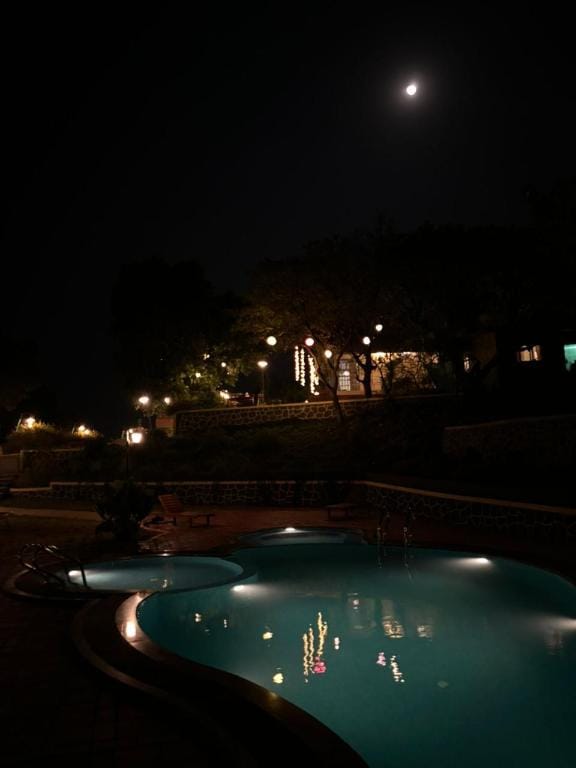 Gurusparsh Resort Hotel in Maharashtra