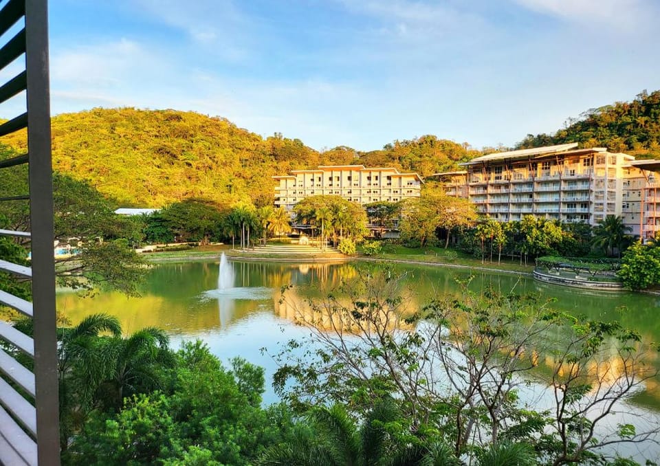 Pico de Loro Hamilo Coast Condo - Jacana Ocean Apartment in Nasugbu