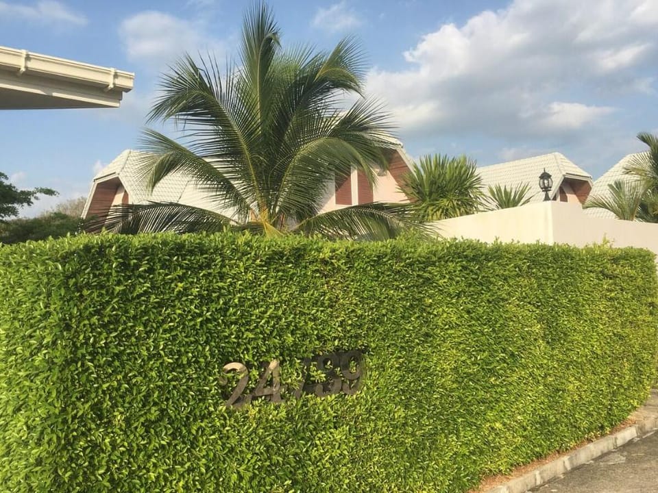 Destination39 Vacation rental in Thep Krasatti