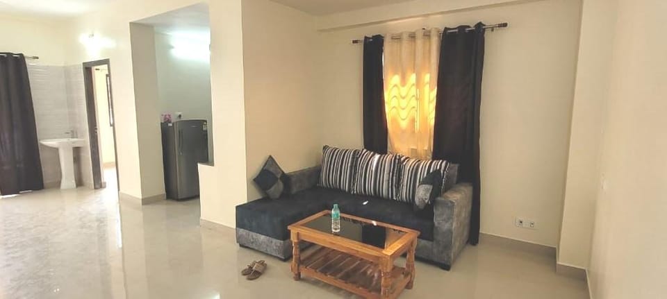 Entire Apartment -Pradhan Nagar Middle of the city Apartment in West Bengal