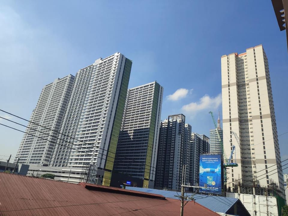 GreatView@Fully Equipped Condo w/UNLI WiFi&NETFLIX Apartment in Mandaluyong