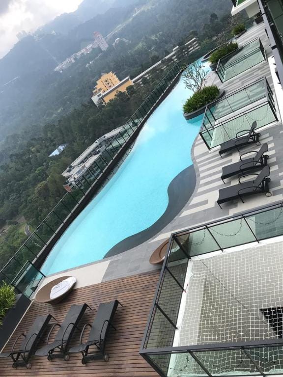 V23 ViSTA GENTiNG View|Bathtub|2BQ|HighFloor|2Carⓟ Apartment in Selangor, Malaysia