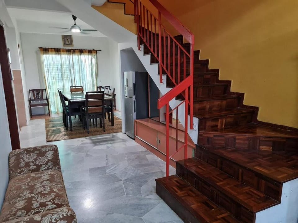 EudoraPlace Puchong Homestay Vacation rental in Selangor, Malaysia