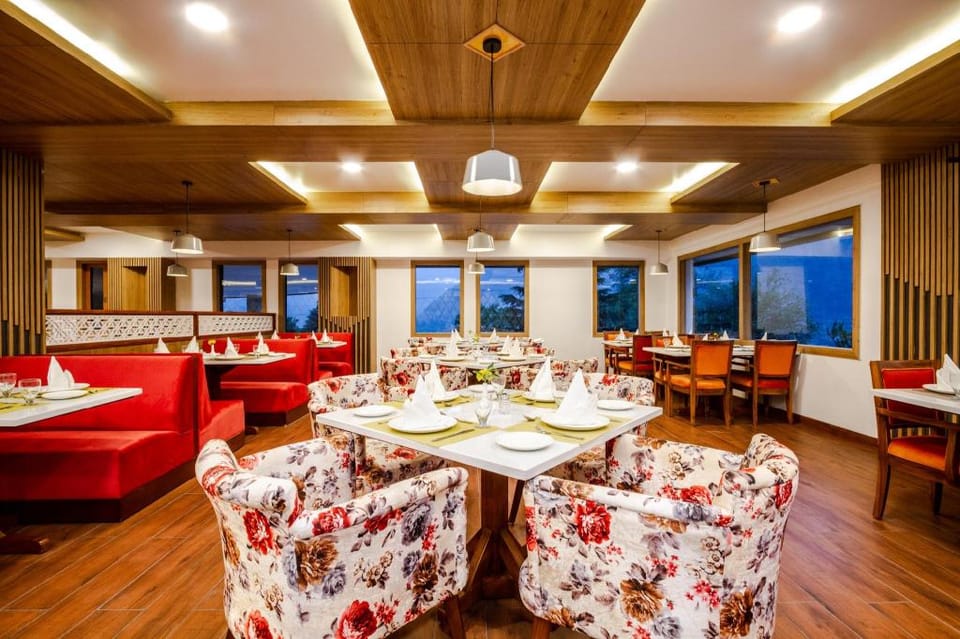 ANAND VARDHAN RESORTS Hotel in Himachal Pradesh