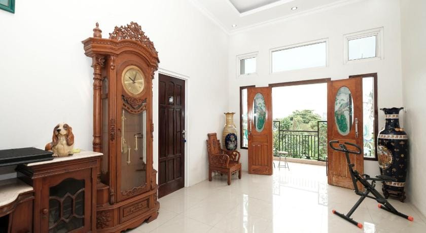 Griya One Family Hotel in Indonesia