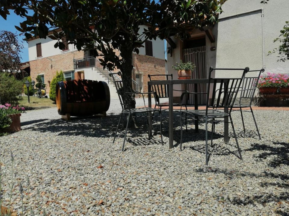 La Dimora degli Olivi Apartment in Tuscany