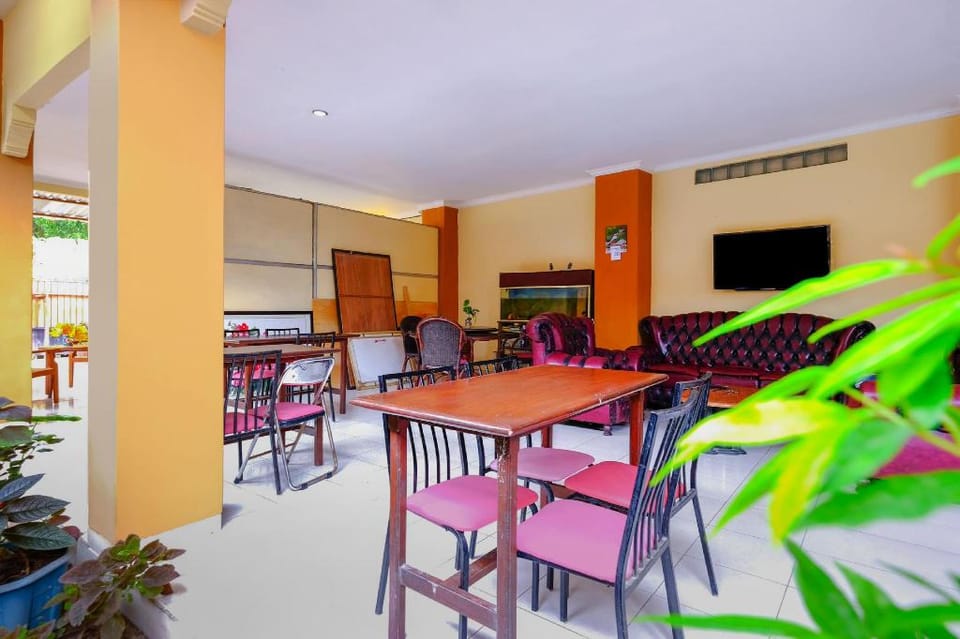 Hotel elen Hotel in Batu Layar