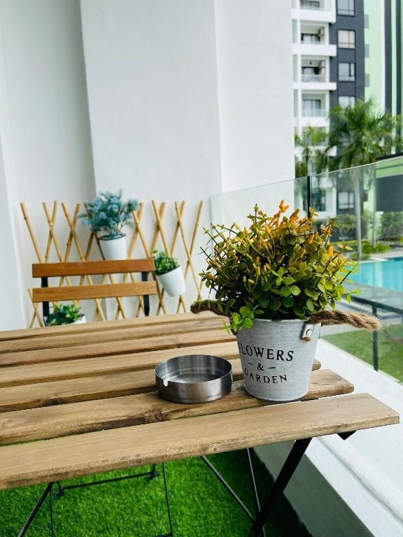 Manhattan B1-3A(3Bedroom 8pax)PoolView,2carparks Apartment in Ipoh
