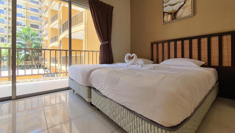 ThemeParkView | Gold Coast MORIB [A3146] Apartment in Selangor, Malaysia