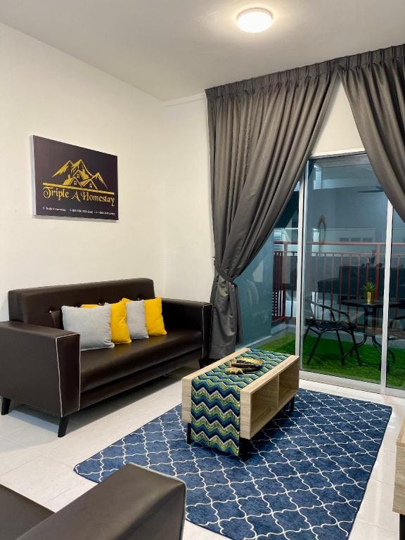 Triple A Homestay @ Emerald Avenue Centrum Apartment in Brinchang