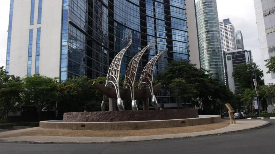 A2J Luxury BGC 2BR Loft Near Malls, Burgos Circle Apartment in Makati