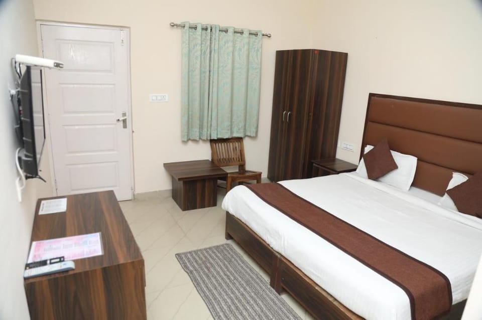 Hotel Blue Castle Vacation rental in Punjab, India