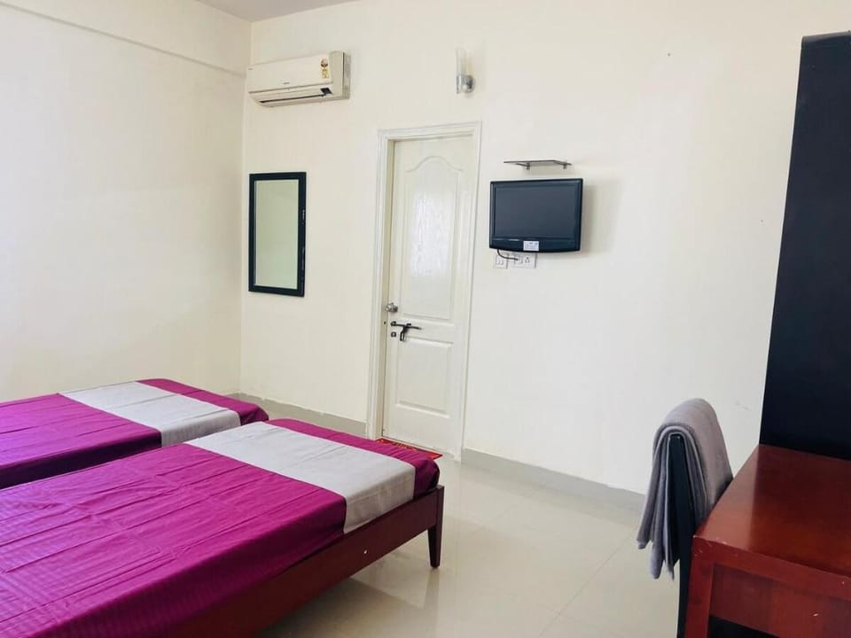 Lovely 3 BHK Furnished Flat AECS Layout, BANGALORE Apartment in Bengaluru
