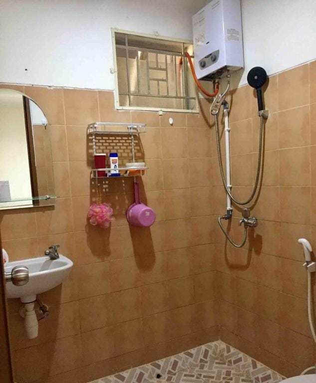Palm Mansion 2BR, Homy, Near Airport&Citra 8, WiFi Apartment in Jakarta