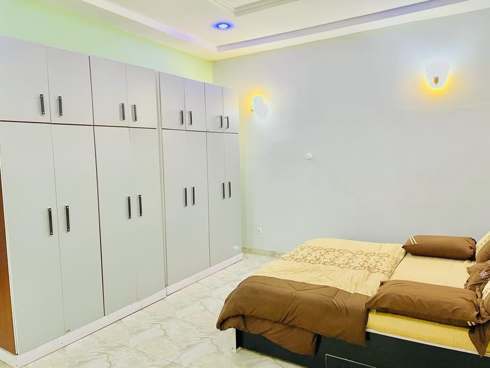 Norahsplace_shortlets Apartment in Abuja